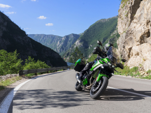 Kawasaki Versys 900